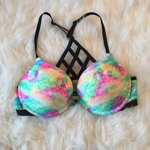 Victoria’s Secret Pink push-up bra 34C